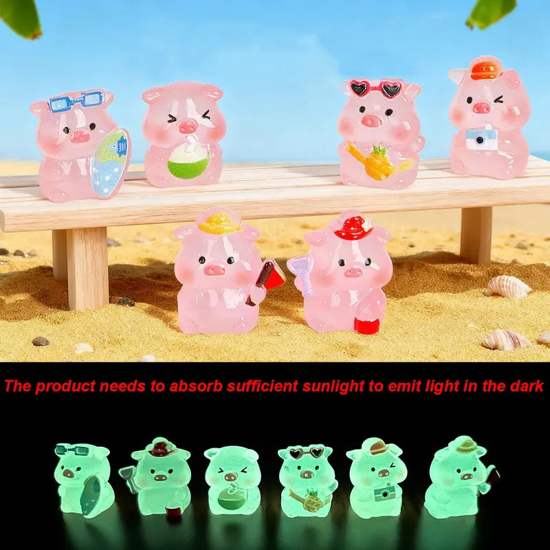 Mini Luminous Pink Pig Figurines, Glow in The Dark Beach Style Tiny Pig Resin Miniature