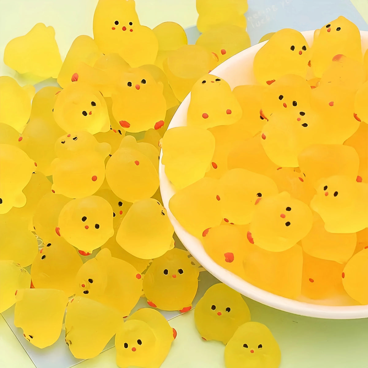 Mini Luminous Chick Figurines, Cute Glow in The Dark Tiny Chicken Resin Miniature