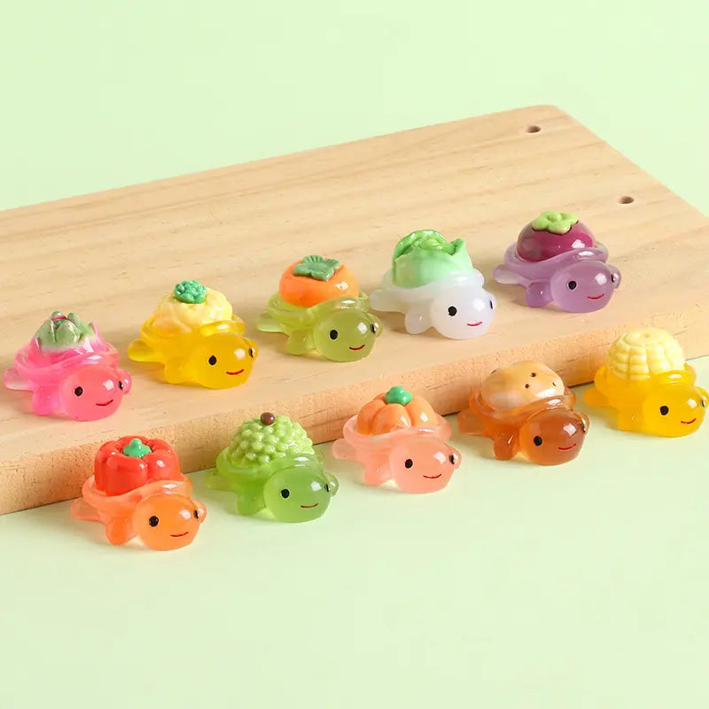 Mini Luminous Vegetable Turtle Figurines, Glow in The Dark Cute Tiny Tortoise Resin Miniature