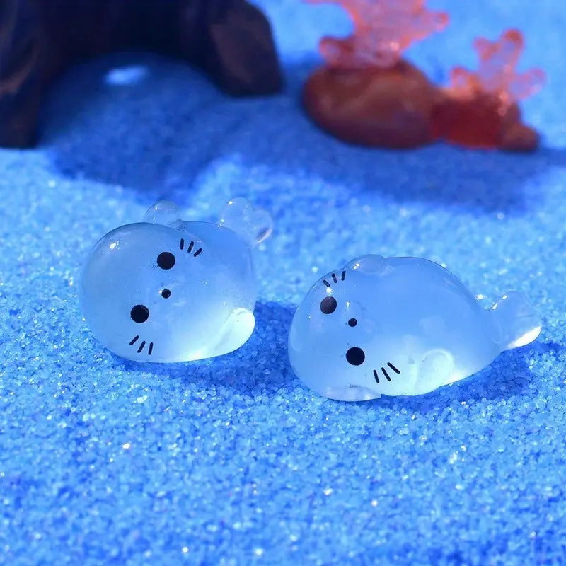 Luminous Cute Mini Seal Resin Figurines, Glow in The Dark Tiny Seal Ornaments