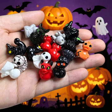 Mini Devil Ghost Skull Resin Ducks,Spooky Cute Ghost Skeleton Demon Duck Witch Themed Mini Decorations