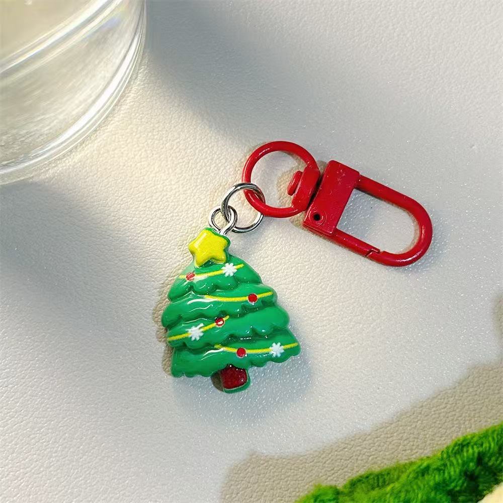 Kawaii Christmas Character Keychains – Cute Santa & Reindeer Backpack Charms