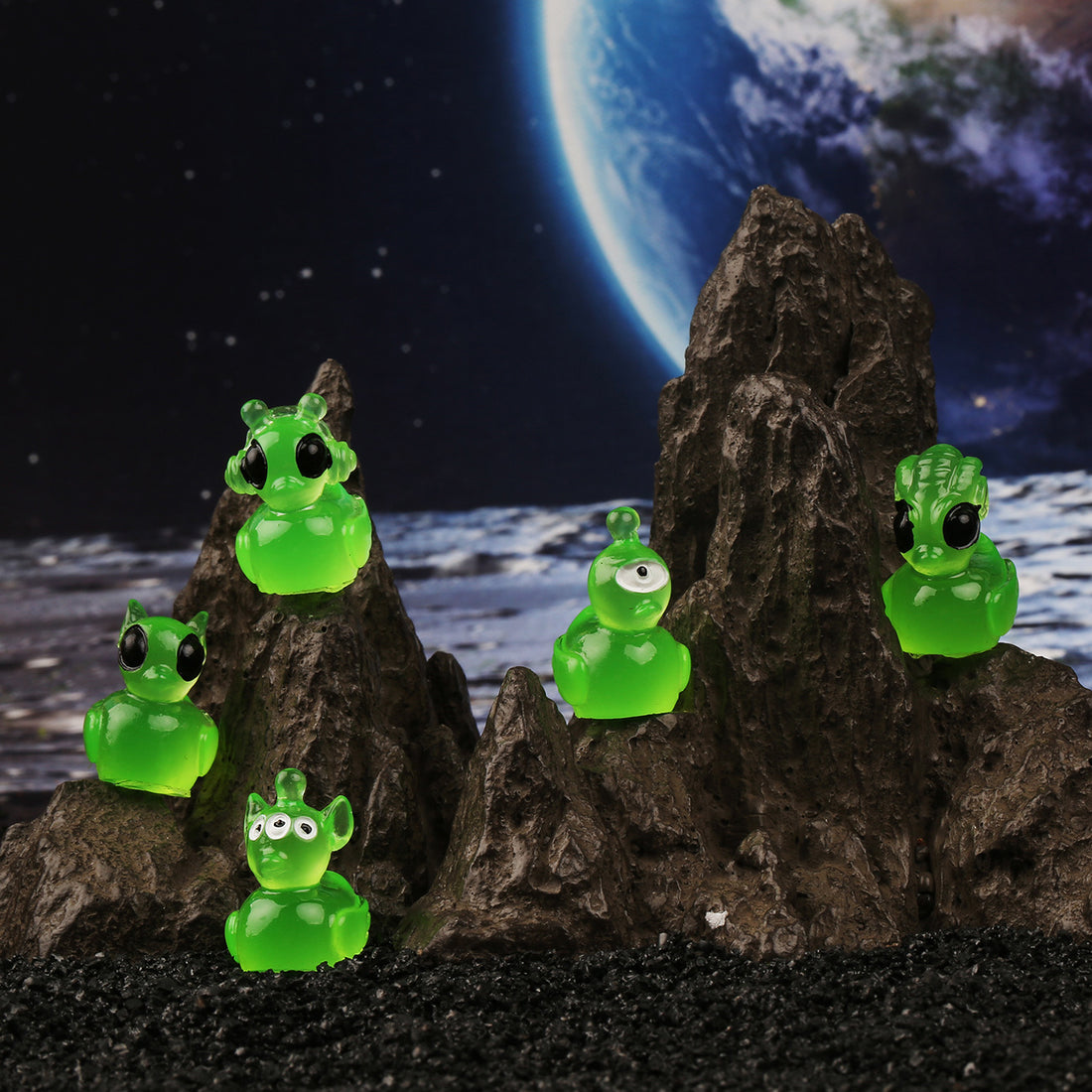 Glow in The Dark Alien Mini Duck Figurines, Resin Space Themed Decor