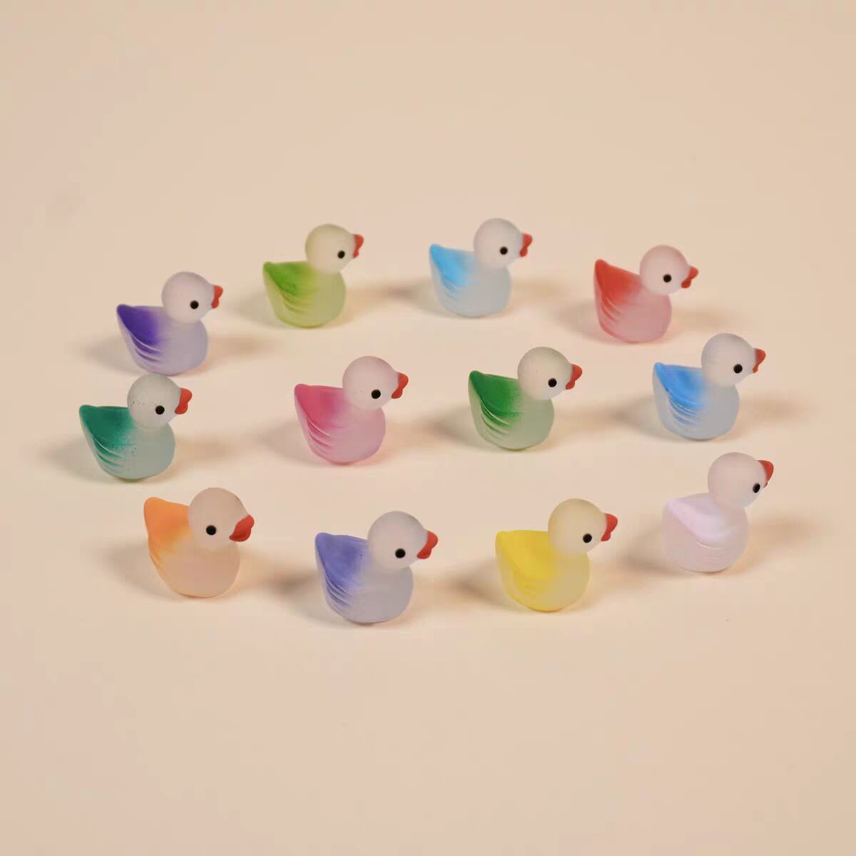 Glow in The Dark Gradient Mini Duck Figurines, Tiny Matte Duck Ornaments