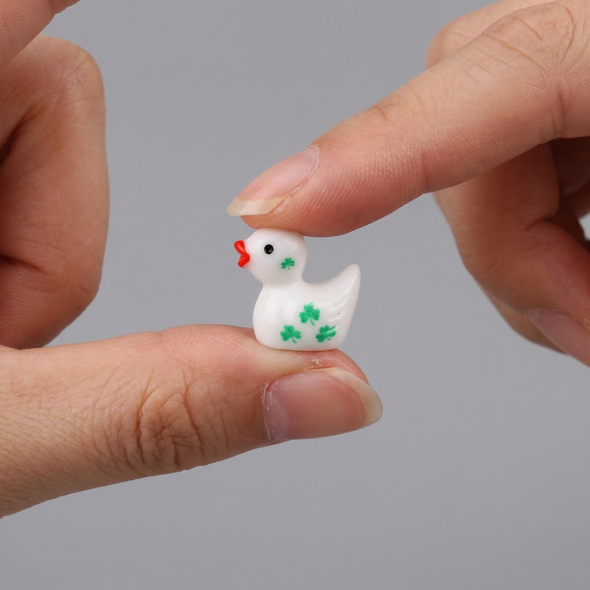 St. Patrick's Day Clover Mini Duck Figurine, Resin Tiny Duck Ornament