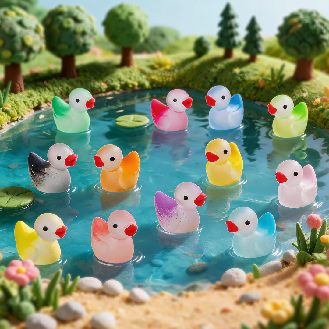 Glow in The Dark Gradient Mini Duck Figurines, Tiny Matte Duck Ornaments