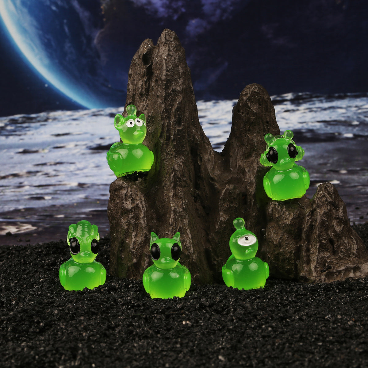 Glow in The Dark Alien Mini Duck Figurines, Resin Space Themed Decor
