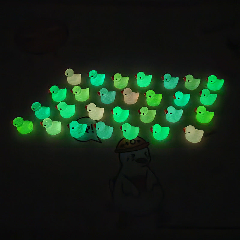 Luminous Little Ducks Miniature Figures – 3D Charms for Fairy Gardens, Hair Accessories & Car Decor