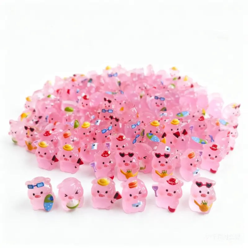 Mini Luminous Pink Pig Figurines, Glow in The Dark Beach Style Tiny Pig Resin Miniature
